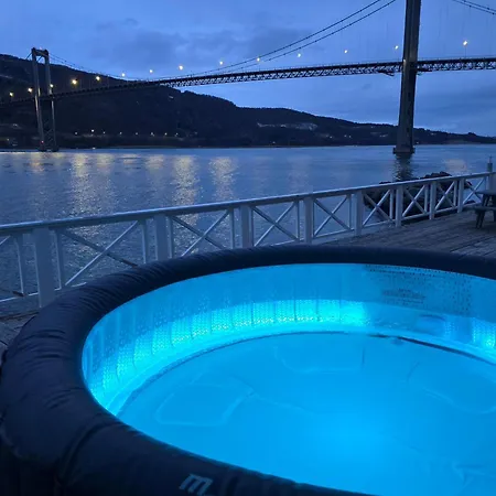 Casa de Férias Sjohus Ved Tjeldsundet - House By The Sea Evenskjer