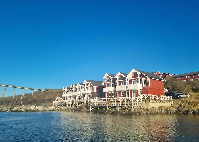 Sjohus Ved Tjeldsundet - House By The Sea * אבנסקייר